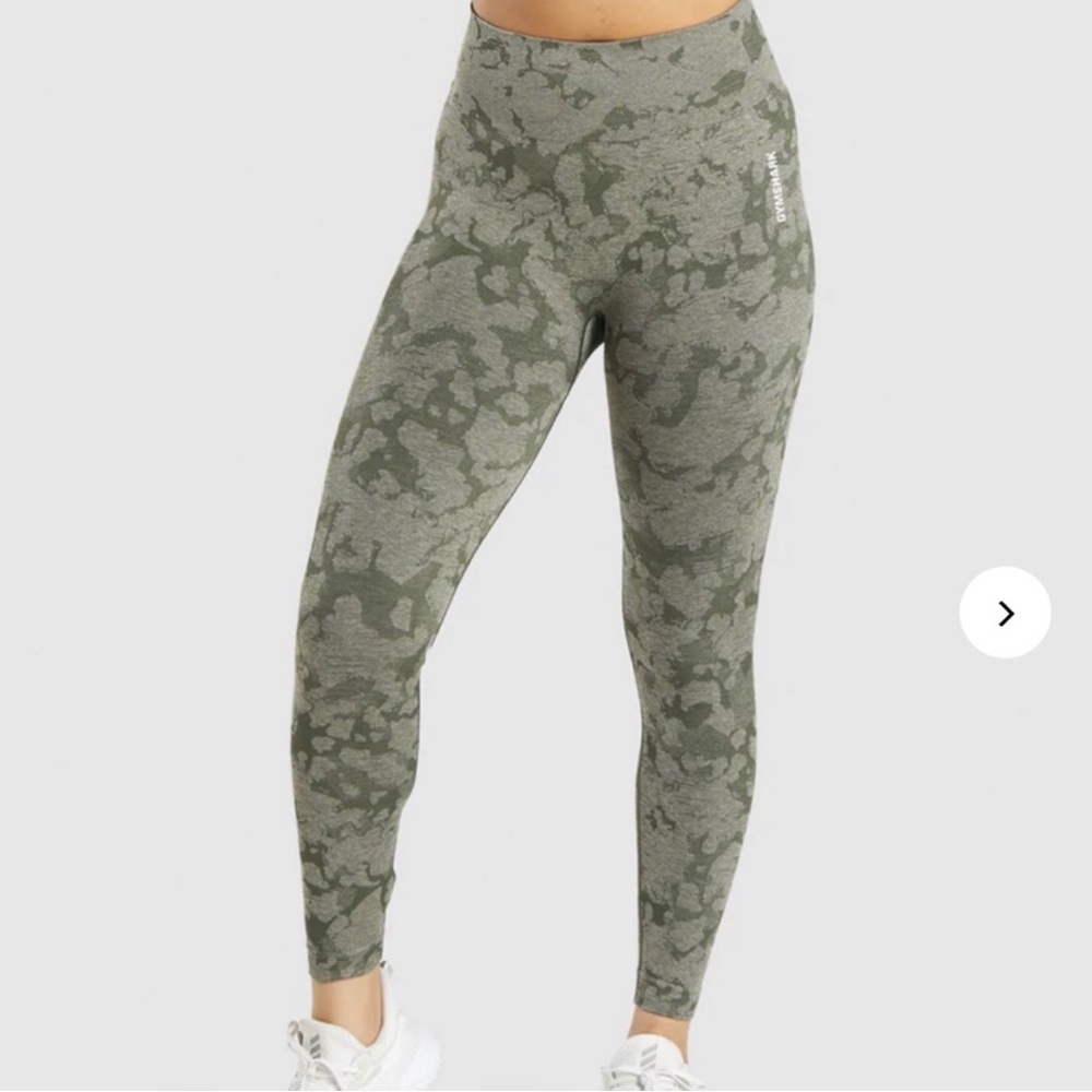 Gymshark camo leggings olive size s